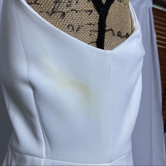 Elliatt White Mesh Contrast Cocktail Dress - Picture 14 of 16